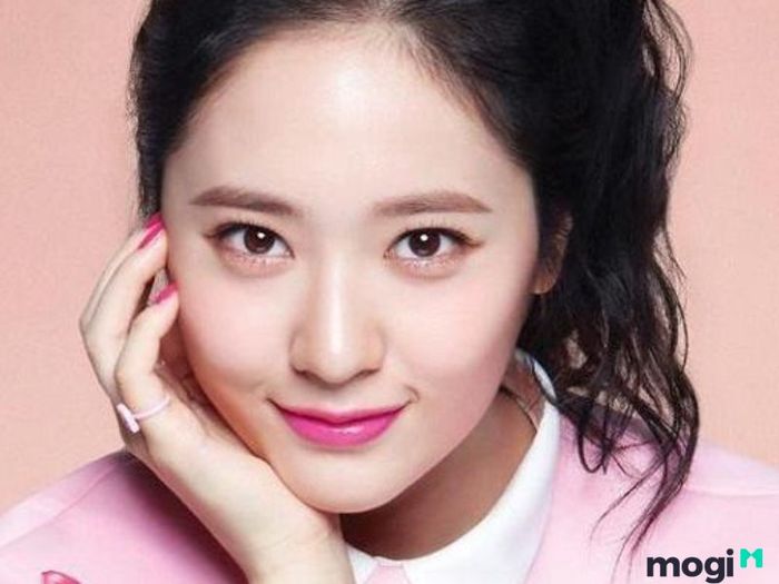 Trang điểm để che khuyết điểm mũi két