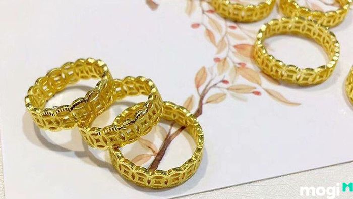 Nên đeo nhẫn kim tiền ở ngón nào để phát tài?