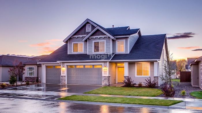 Lựa chọn hướng nhà hợp mệnh gia chủ để mang lại vận may và tài lộc.