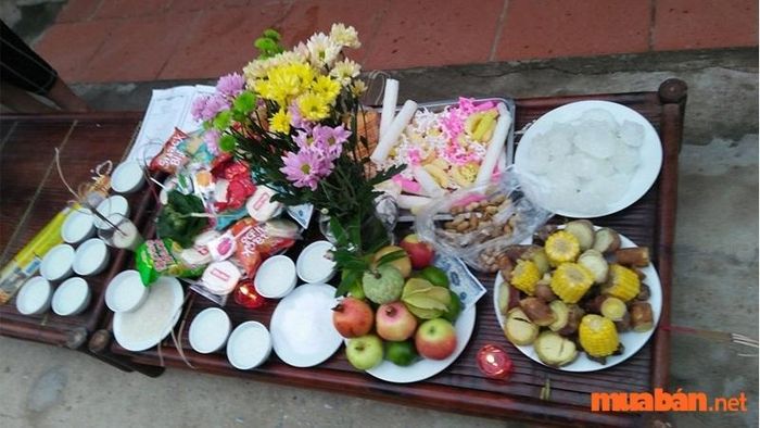 Chuẩn bị mâm cúng cô hồn