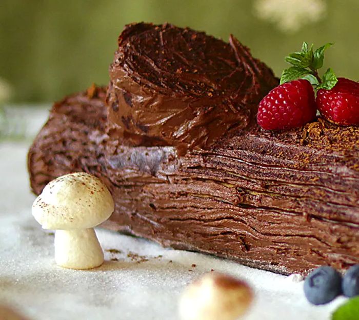 yule-log-cake