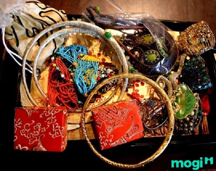 Vai trò của cô đồng trong nghi lễ hầu đồng