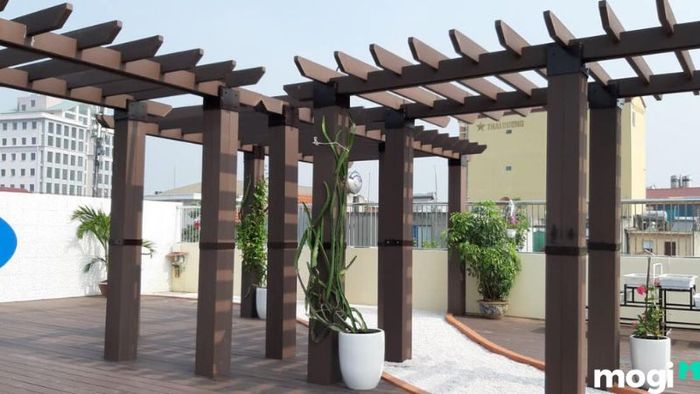 Thanh gác mái giàn hoa sắt ngoài trời