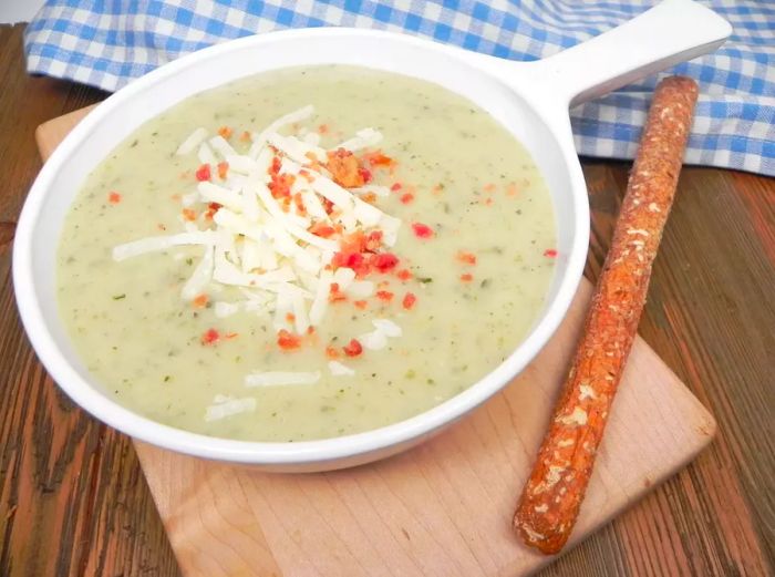 Simple Leek and Potato Soup