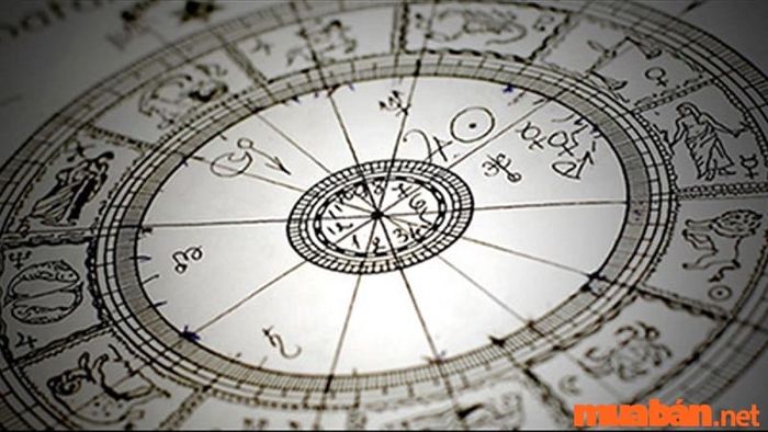 Dựa trên tứ trụ, tử vi Đinh Hợi 2007 nam mạng năm 2024 cho thấy mọi công việc và dự định sẽ tiến triển ở mức ổn định, không có sự thay đổi lớn.
