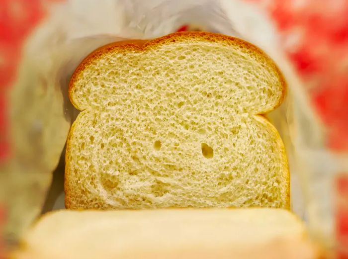 white bread slices