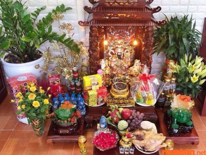 Có nên đặt cây phát lộc lên bàn thờ không?