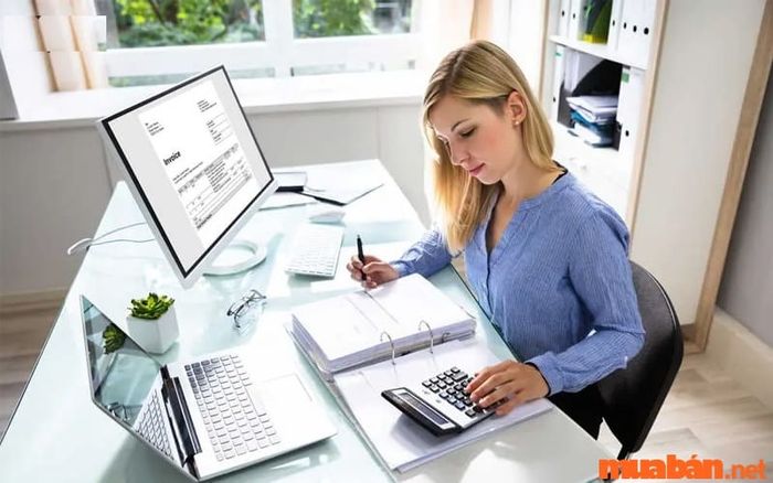 Bạn có thể tham khảo một số câu hỏi phỏng vấn kế toán công nợ thường gặp để chuẩn bị tốt hơn cho cuộc phỏng vấn.