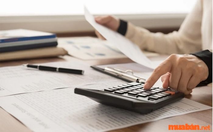 Trước khi tham gia phỏng vấn kế toán thuế, bạn nên tìm hiểu các câu hỏi phỏng vấn phổ biến liên quan đến kế toán thuế.
