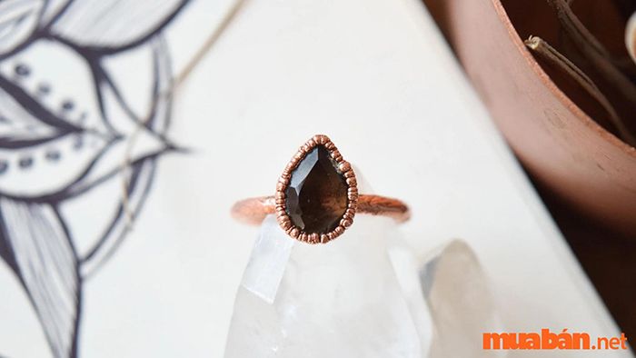 Cách bảo quản thạch anh khói đúng cách