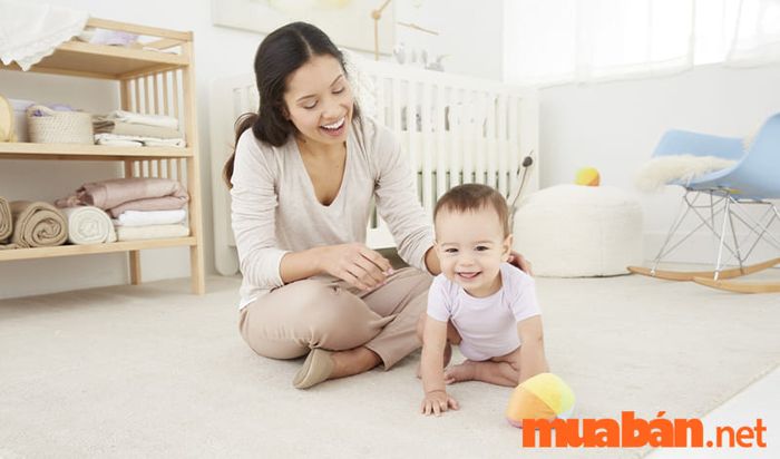 Chiêm bao thấy bé trai đến nhà chơi có thể là dấu hiệu cho thấy gia đình bạn sắp nhận được tin vui, có thể là một niềm hạnh phúc bất ngờ sắp đến.