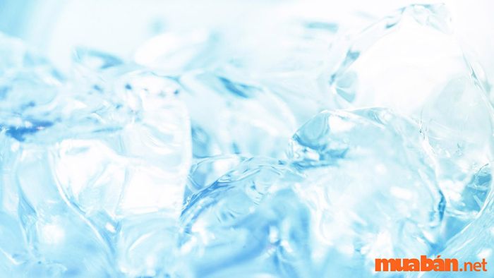 Thạch anh khói hợp với người mệnh Thủy