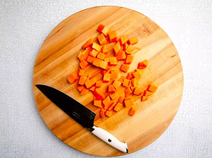 papaya pieces ready to serve