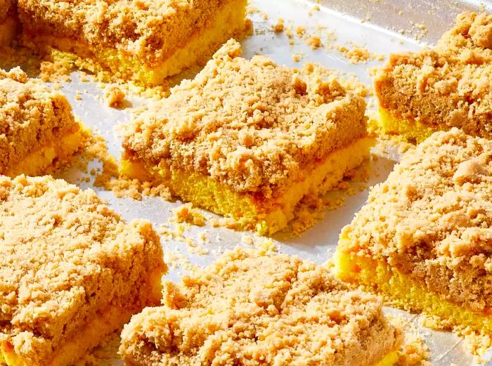 Irresistibly Buttery Crumb Cake