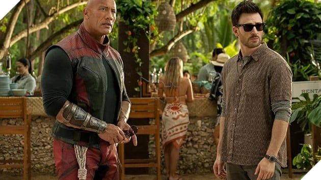Dwayne Johnson Phản Hồi Về Các Cáo Buộc Thiếu Chuyên Môn Khi Quay Phim Red One 3