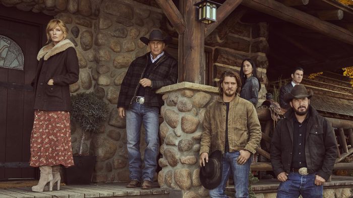 Kevin, Wes, Cole, Kelly, Kelsey và Luke trong Yellowstone