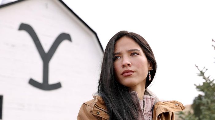 Kelsey Asbille trong Yellowstone