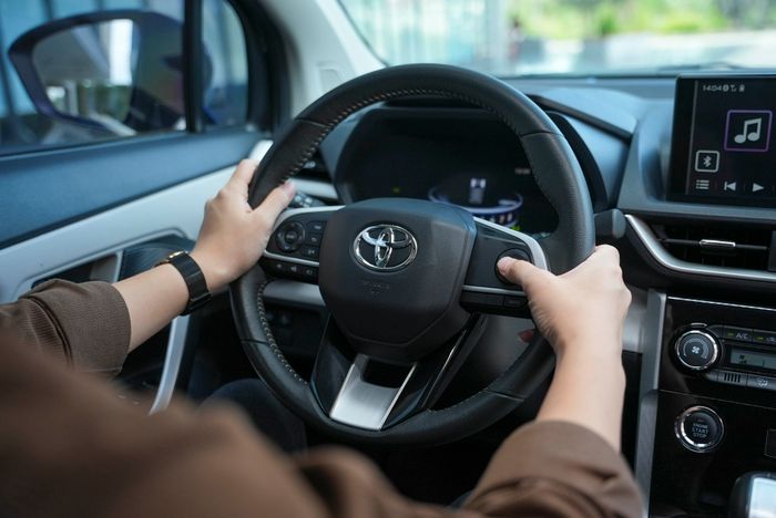 Toyota Veloz Cross 20 (12).JPG