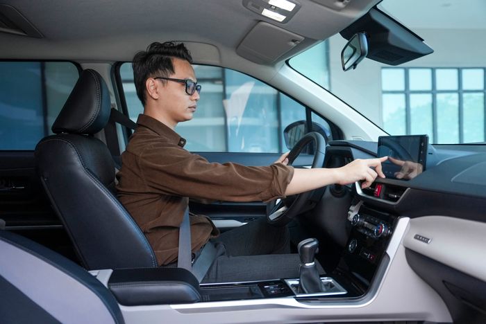 Toyota Veloz Cross 20 (10).JPG