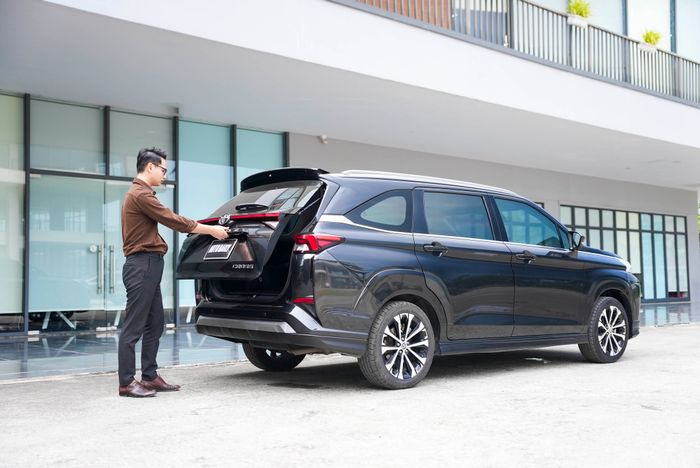 Toyota Veloz Cross 20 (19).JPG