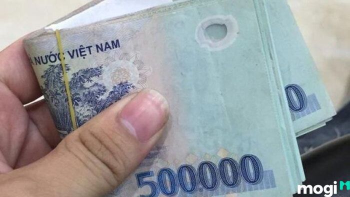 Ý Nghĩa Khi Mơ Nhặt Tiền: Điềm Báo Đằng Sau