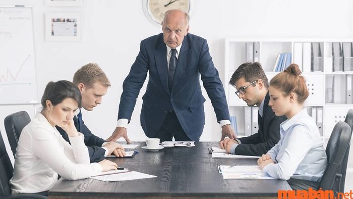 Mệnh Tích Lịch Hỏa là gì? Công việc của họ ra sao?