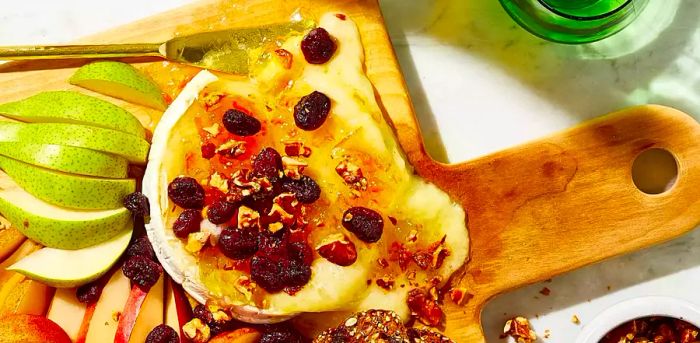 Baked Brie with Sweet Orange and Cranberry