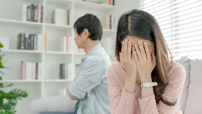 Bản mệnh cần giữ bình tĩnh, cẩn trọng trong cách giao tiếp để tránh xung đột với các thành viên trong gia đình.