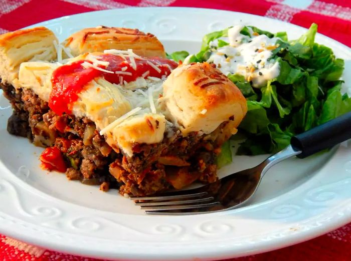 Easy Upside-Down Pizza Casserole: A Quick Family Favorite