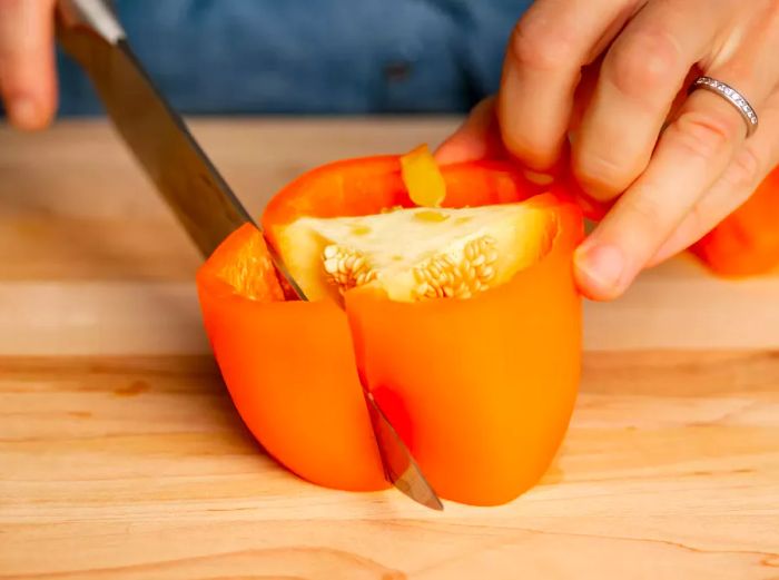 Slicing the bell pepper