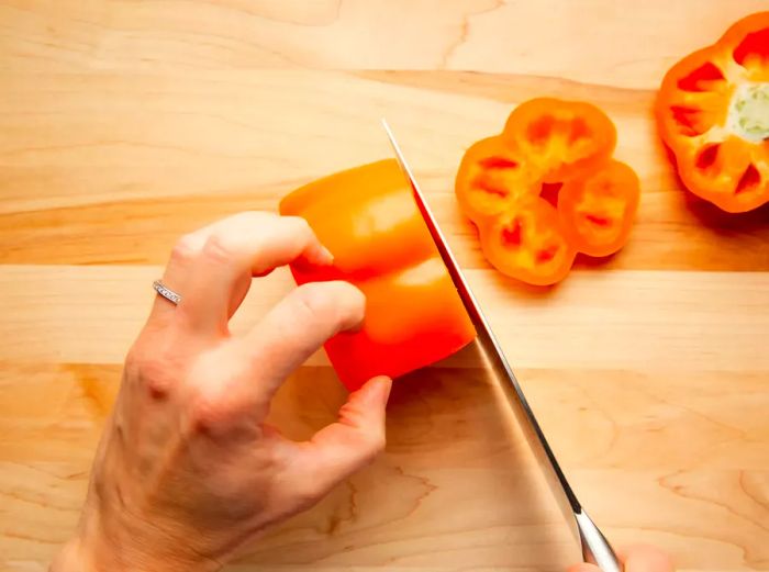 Slicing the bell pepper