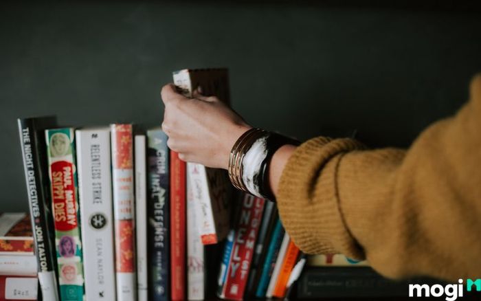 Không ngừng học hỏi và trau dồi kiến thức là chìa khóa để bạn phát triển bản thân mỗi ngày.