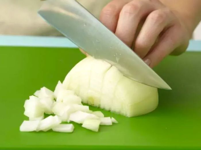 101913175_Chopping-the-Onion.jpg