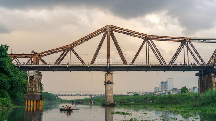 Giới Thiệu Về Cầu Long Biên