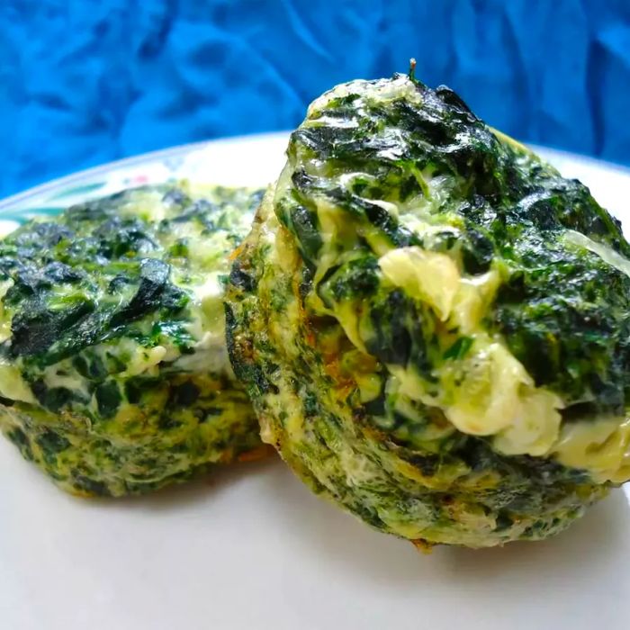 egg white muffins filled with fresh spinach