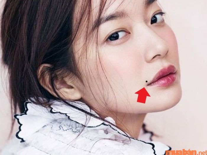 Người có nốt ruồi ở khóe miệng có tính cách như thế nào?