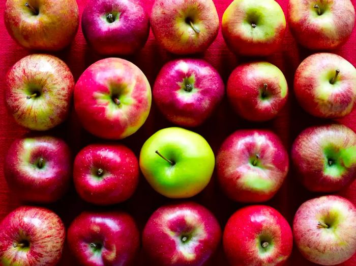 a mix of red and green apples