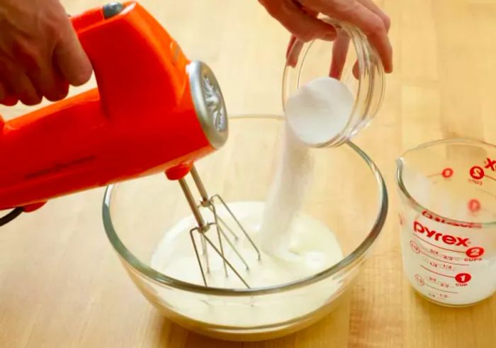 How to Add Sugar to Whipped Cream