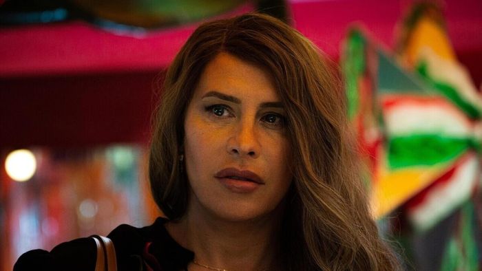 Bìa Cuốn Sách Emilia Pérez: Bộ Phim Nhạc Kịch Netflix Mà Ai Cũng Đang Bàn Tán