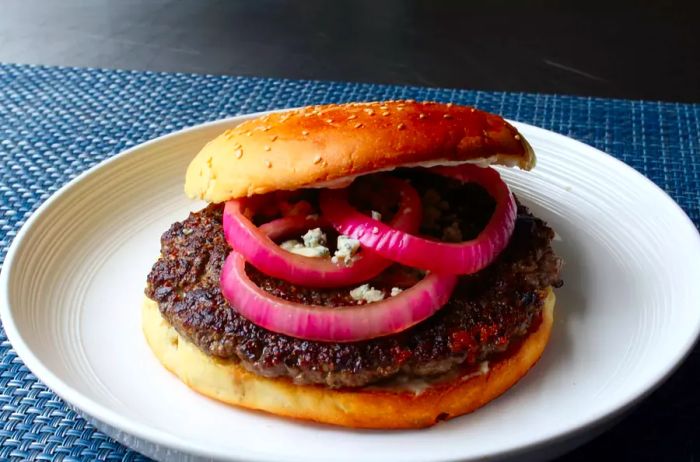 Black and Blue Rib-eye Steak Burger