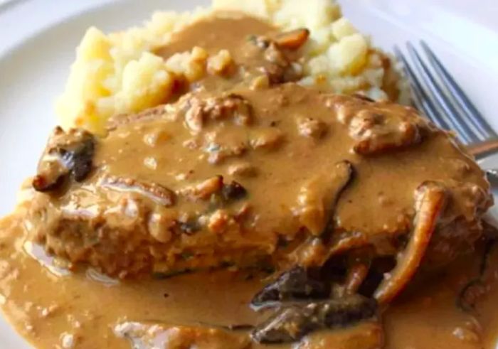 Creamy Mushroom Meatloaf