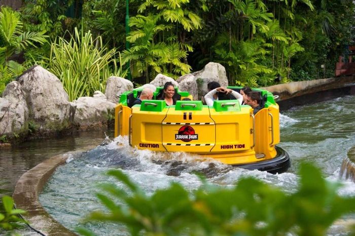 Các trò chơi dưới nước tại Universal Studios Singapore