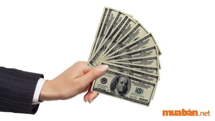 Mơ thấy mình cho tiền người khác