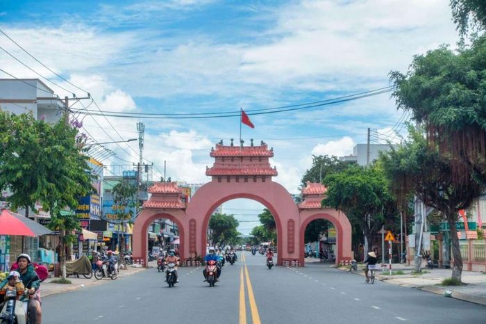 Cổng Tam Quan là điểm sống ảo cực kỳ hot ở thành phố Rạch Giá, Kiên Giang. @Traveloka Go and Share