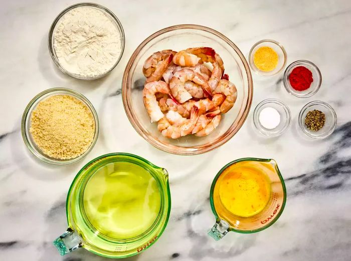 Ingredients for Making Japanese-Style Crispy Fried Shrimp