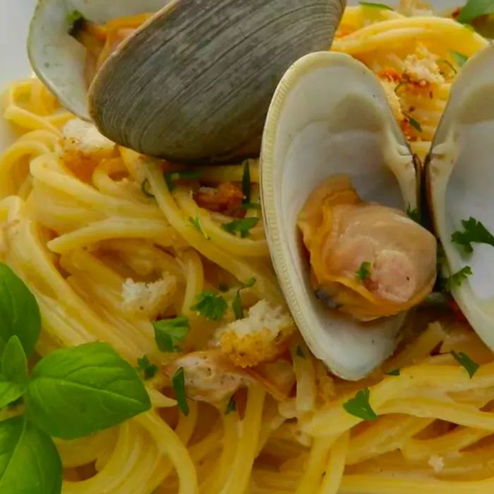 Spaghetti with Clam Sauce