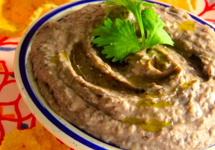 Speedy Black Bean Hummus