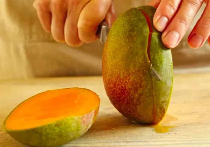 Mango Cutting Techniques