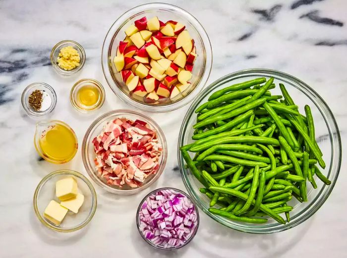 Ingredients for preparing Southern-style green beans