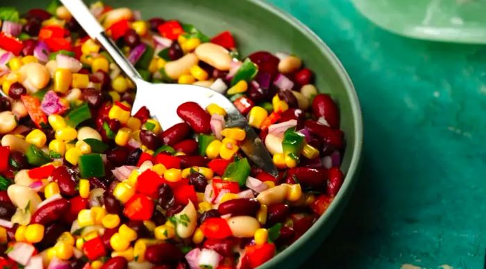 How to Prepare a Mexican Bean Salad